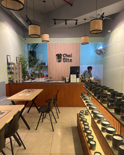 A To Z Old Furniture