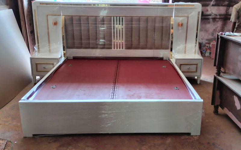 A To Z Old Furniture